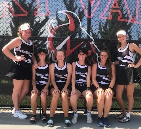 Tennis Captures Gold at Smoky Invite